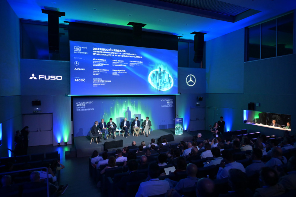 Mesa redonda Distribución urbana  Impactos empresariales y claves para la estabilidad ante la incertidumbre regulatoria