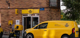 Moto y furgoneta eléctrica (2)