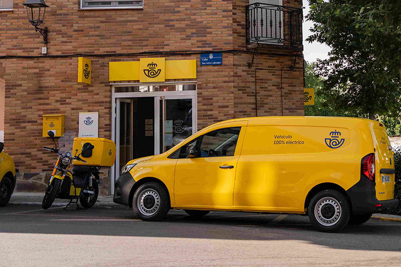 Moto y furgoneta eléctrica (2)