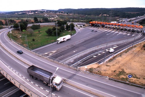 El proyecto de RD establece los criterios de fijación del peaje en autopistas
