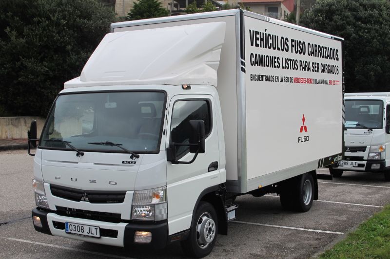 FUSO Canter