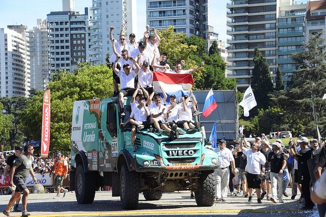 IVECO DE ROOY DAKAR 2016