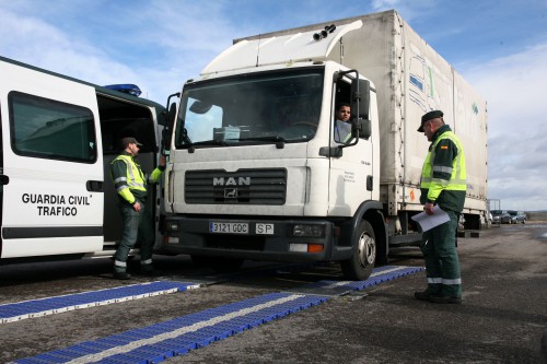 El exceso de peso es uno de los aspectos vigilados por los agentes.