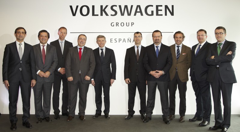 El acto contó con la asistencia de directivos de las empresas del Grupo Volkswagen en España. 
