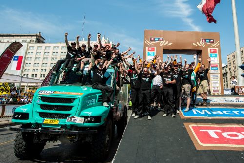 Iveco en el final del dakar. 