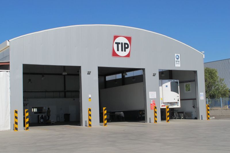 nuevo-taller-tip-trailer-madrid