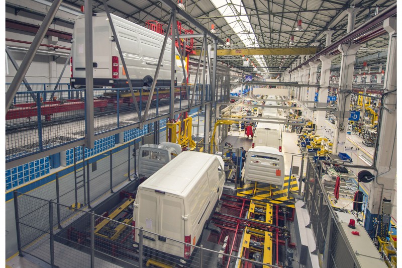 La plantilla de la factoría de Iveco en Valladolid está formada por 1.047 trabajadores.