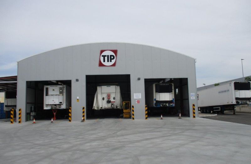 taller TIP Trailer