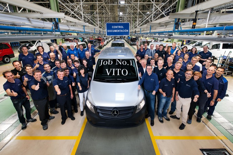 La factoría de Vitoria recibió 190 millones de euros para la adecuación de sus líneas a la nueva generación de la Vito, fundamentalmente destinandas a la mejora de los talleres de Montaje, Pintura y Montaje Bruto. 